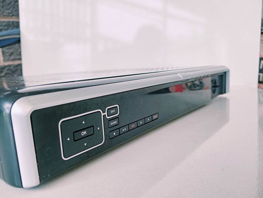 DStv HD PVR decoder Pace DT-PHI9100