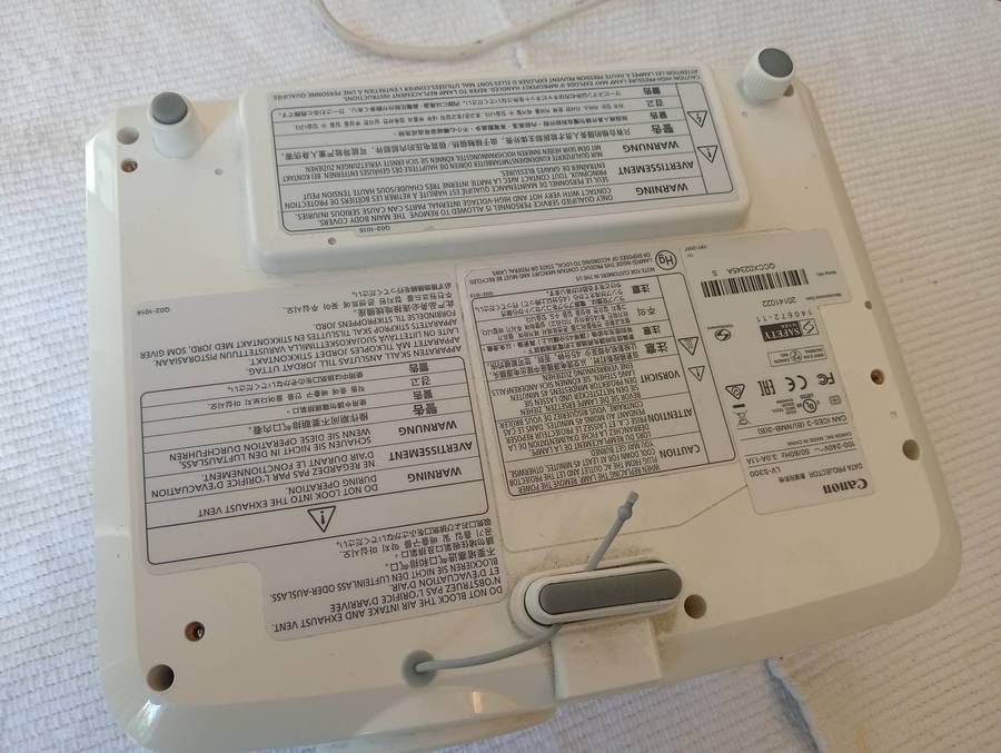 Canon LV-S300 Projector white