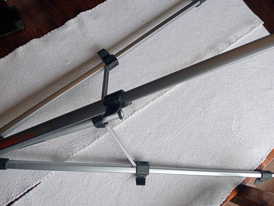 Takara Tripod TP-1000