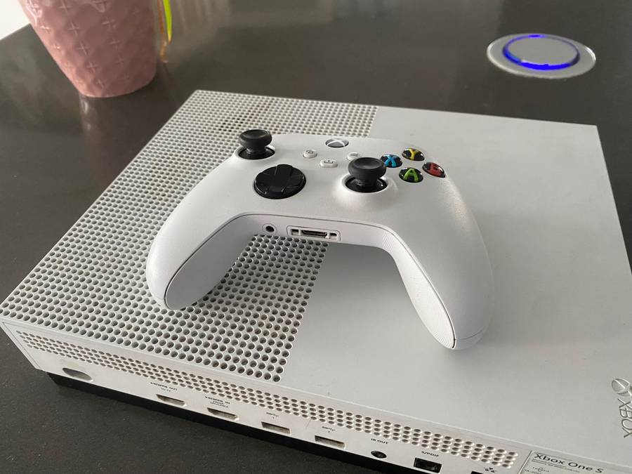 ***XBOX ONE S 781GB!!!***