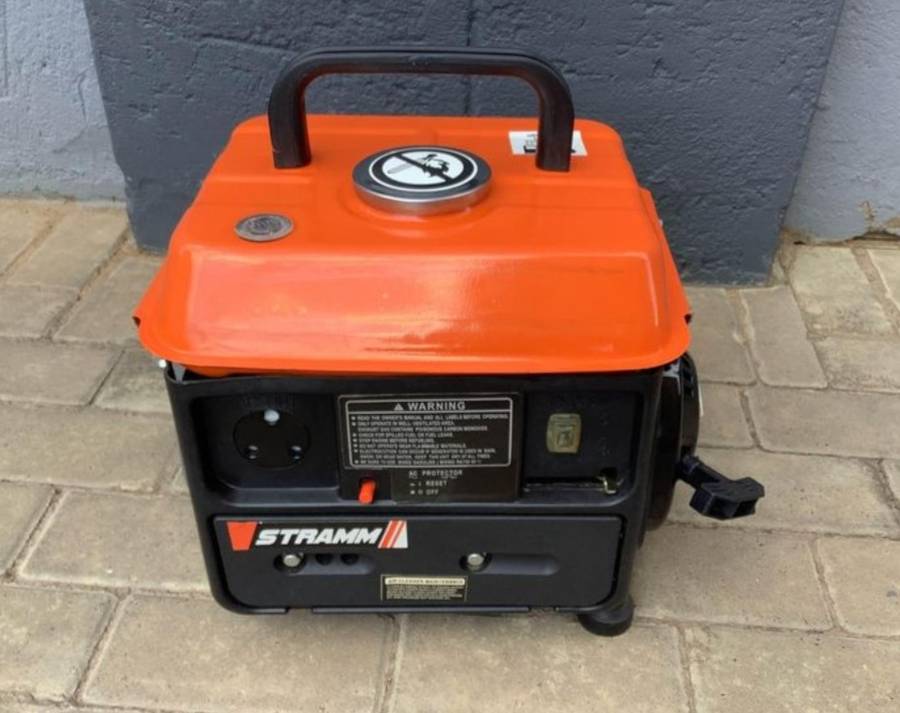 STRAMM 750 W GENERATOR