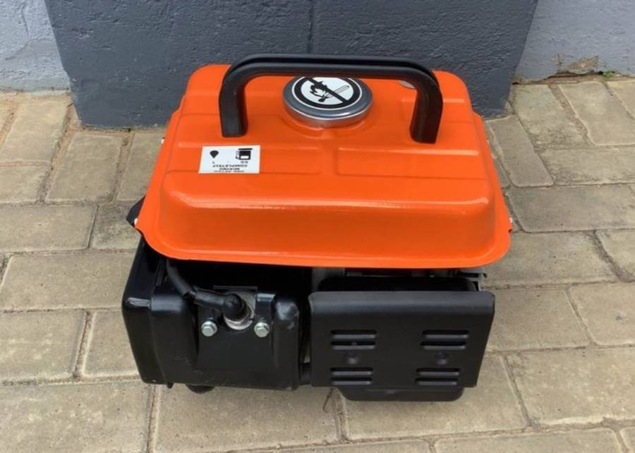 STRAMM 750 W GENERATOR