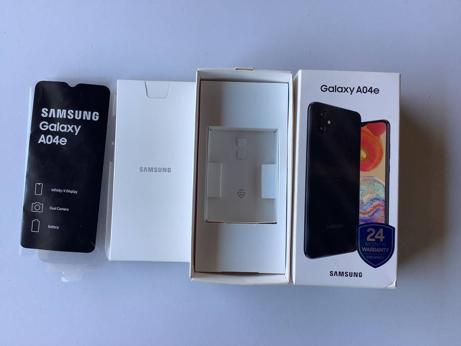 SAMSUNG GALAXY A04e BOX