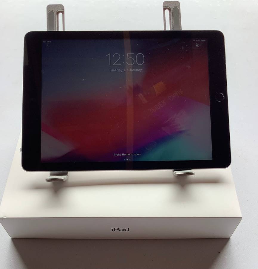 APPLE IPAD AIR