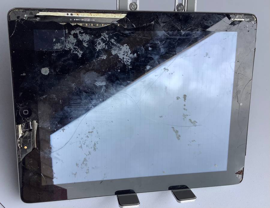 IPAD FOR PARTS