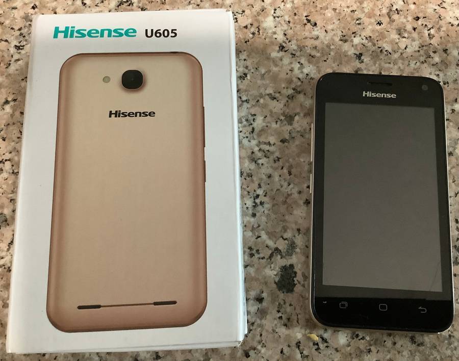 HISENSE U605 8GB VODACOM LOCKED GOLD.