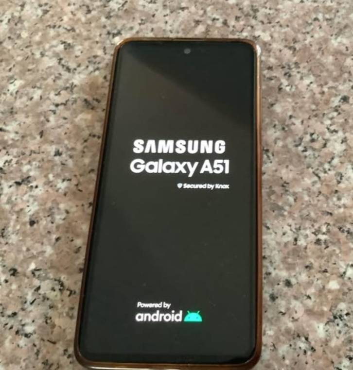 SAMSUNG GALAXY A51