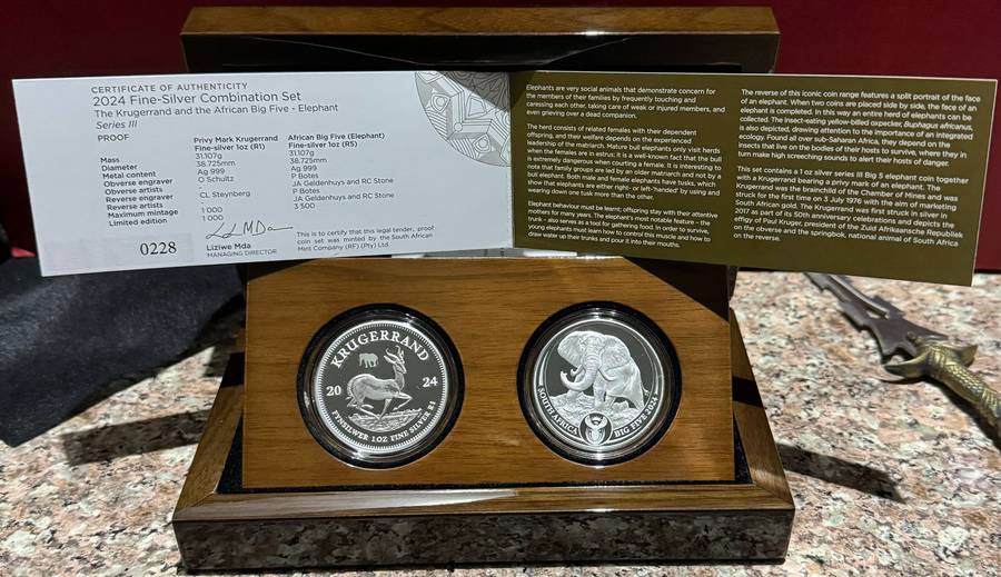 2024 KRUGERRAND PRIVY SET SERIES 3 - ELEPHANT -2 x 1oz PROOF COINS - MINT MARK - SAMINT ORIGINAL AS