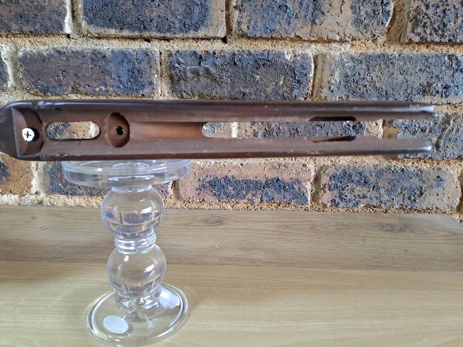 Air rifle butstock replacement dark hard wood with rubber but pad