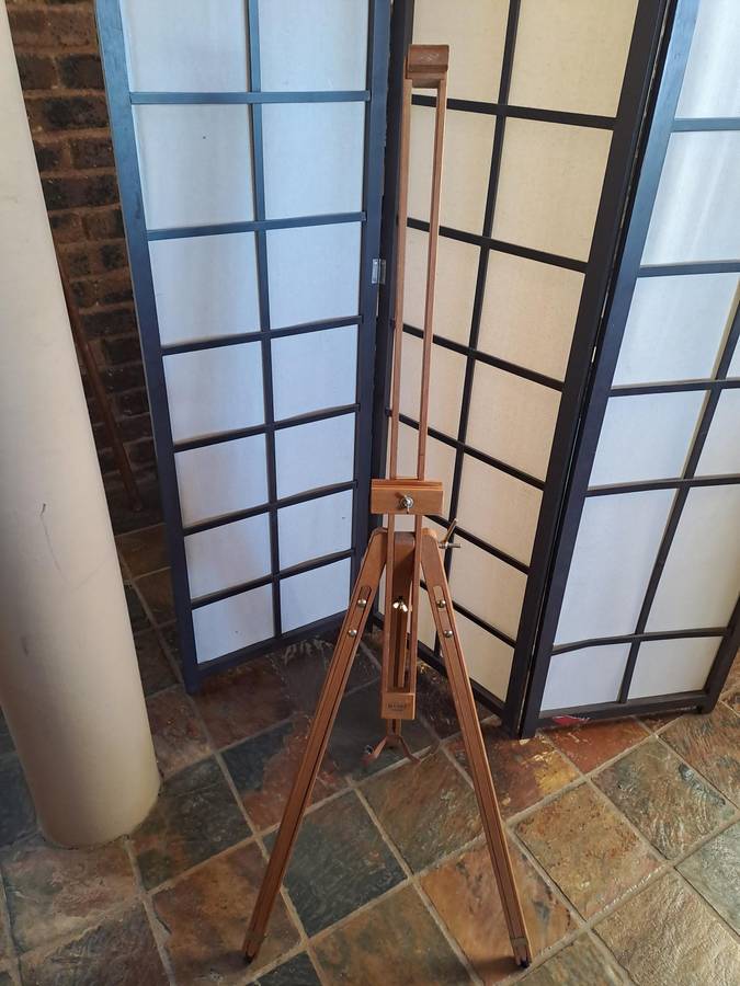 Italian Mabef Tivoli Field Sketching Easel beautiful condition