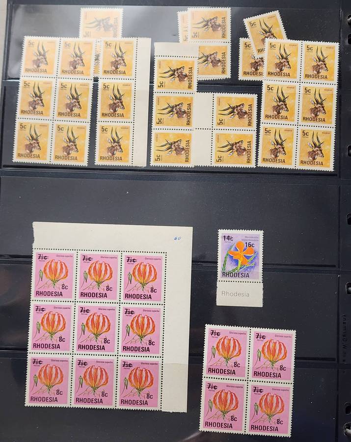 Rhodesia 1974 : 5c BUSHBUCK mnh in pairs and blocks (28) OVERPRINTS- Flowers (14) Flame Lily +