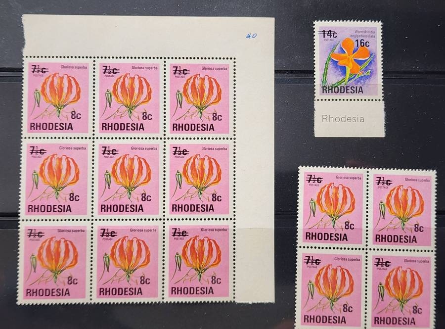 Rhodesia 1974 : 5c BUSHBUCK mnh in pairs and blocks (28) OVERPRINTS- Flowers (14) Flame Lily +