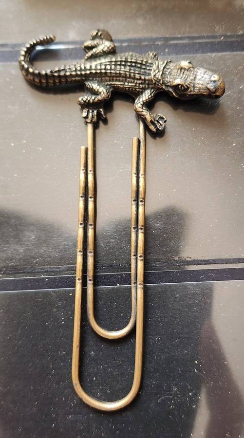 BOOK PAGE Marker- Copper/Brass featuring a  "CROCODILE"  new and splendid item