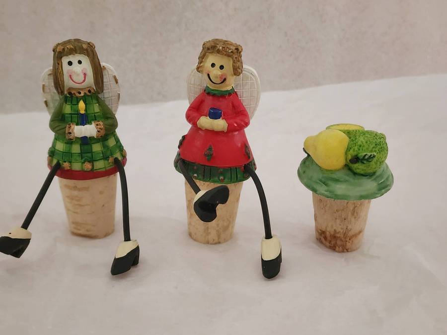 X 3 decorative WINE STOPPERS- Fruit and CHRISTMAS ELVES (3) fabulous and practical!