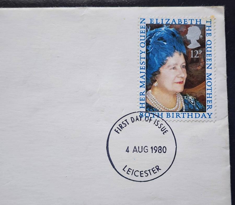 STAMPS - GB FDC's(2) 1990 Queens Awards plus 1980 Queen Mother FDC, Control strip of 5!! amazing lot