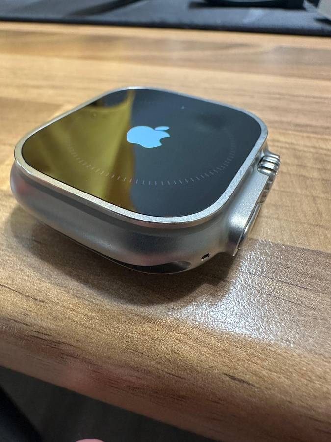 Apple Watch Ultra (1st Gen) 49mm Titanium, many extras