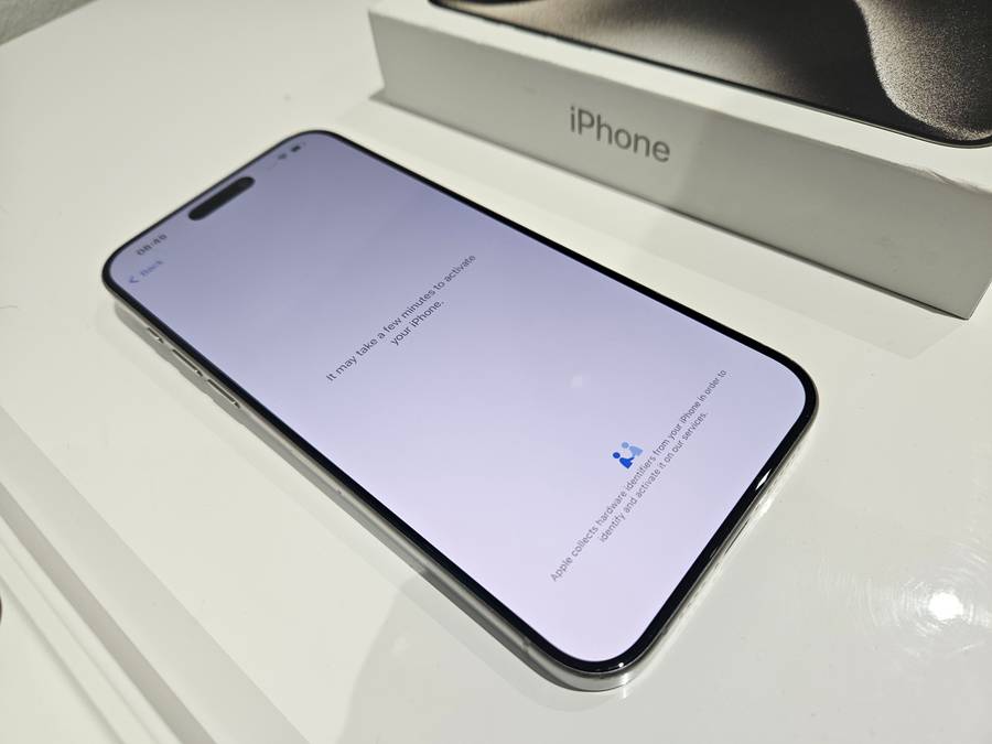 Apple iPhone 15 Pro Max 512GB - Natural Titanium