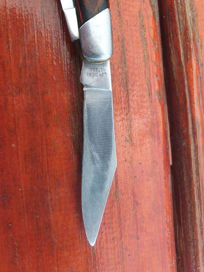 RETRO FROST CUTLERY FLYING FALCON POCKET KNIFE