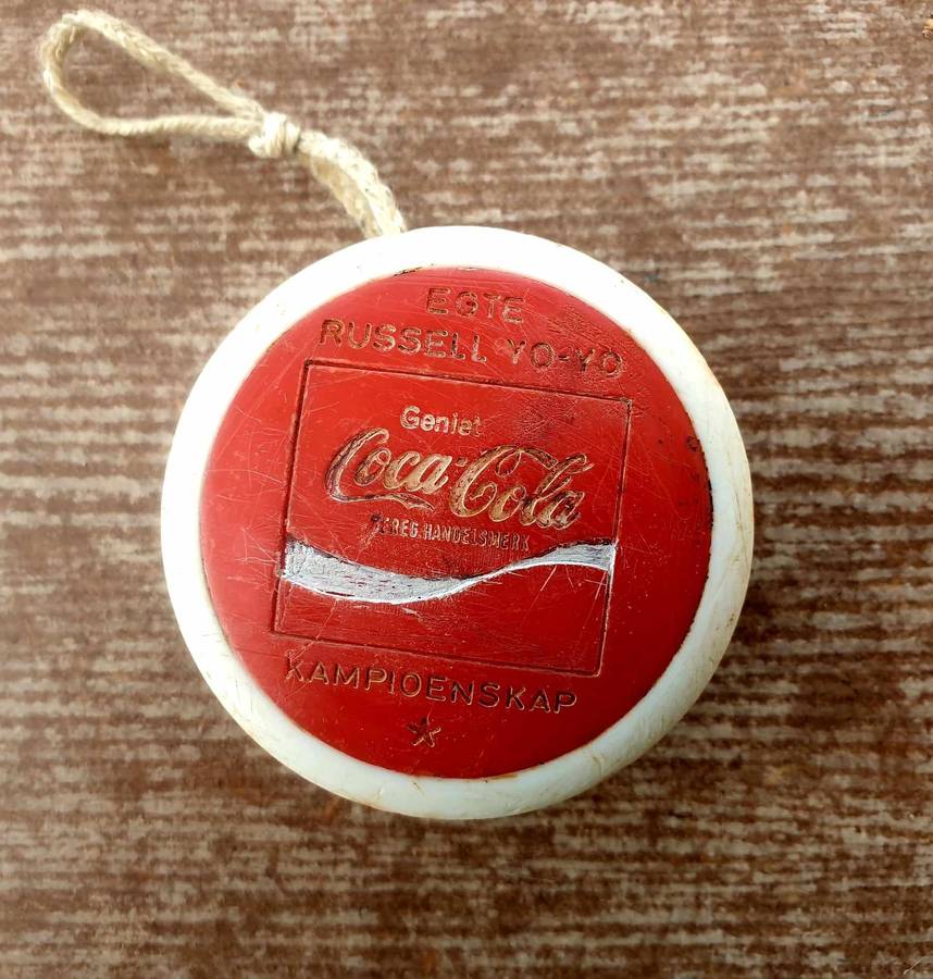 EARLY 70'S RUSSEL COCA-COLA YOYO