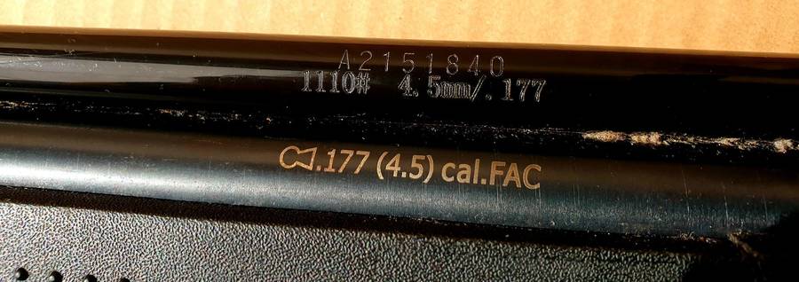 WEBLEY REBEL 4.5 MM PUMP UP AIR RIFLE