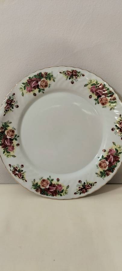 Stunning Stamped Fine China Decorative Plate (Nr6)