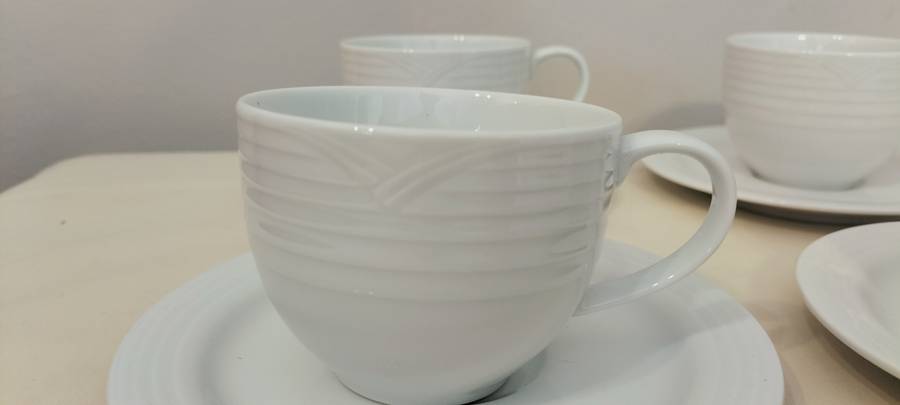 Set of 4 Noritake Arctic White Cups and Saucers