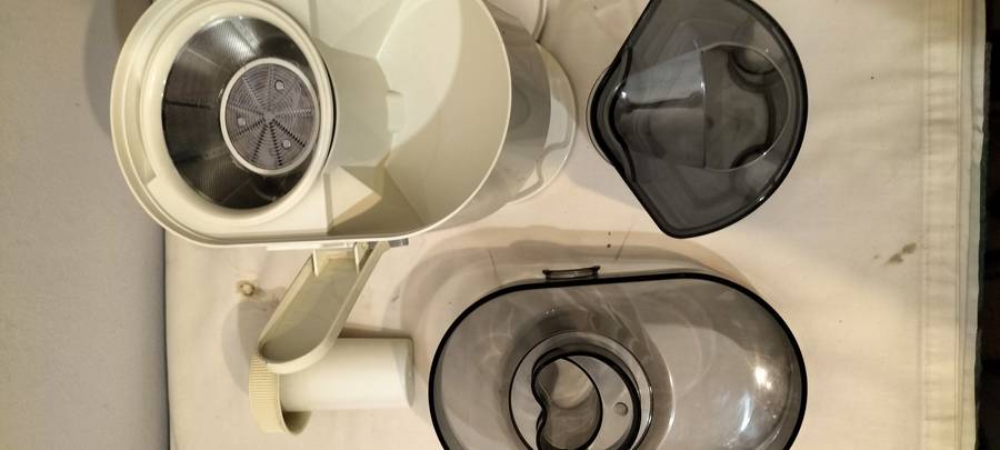 Complete Working Kenwood JE500 Juicer (Nr2)