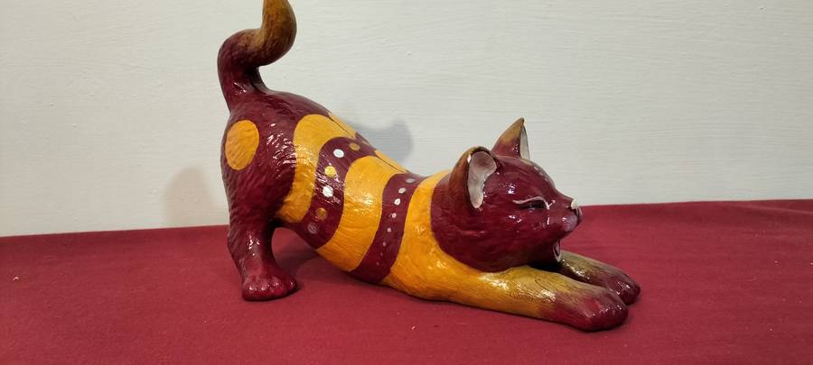 An Absolutely Magnificent Bohemian Hand Painted Cat (Nr3