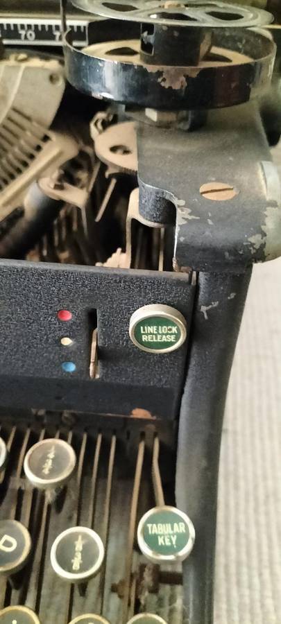 A Magnificent Antique Circa 1917 Woodstock N852247 Typewriter