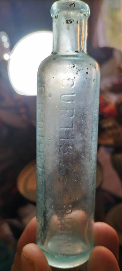 165 Years Old Extremely Rare 1860 Curtis & Perkins Proprietors Soothing Syrup Bottle (nr2)