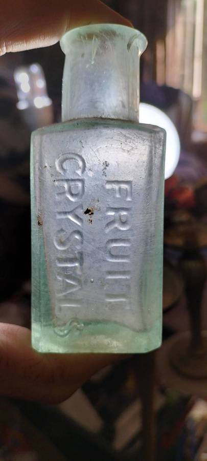 Rare Antique Circa 1898 Clarence Fruit Crystals Bottle