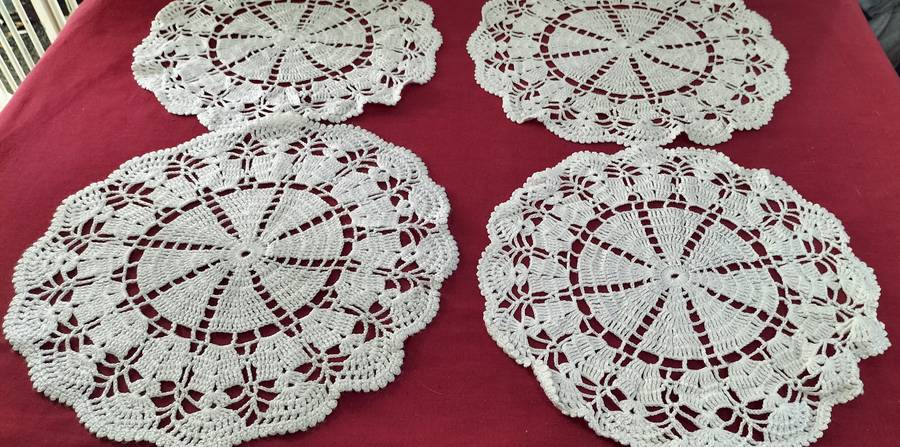 A Magnificent set of 4 Crochet Round Doily/Table Covers. (Nr17)