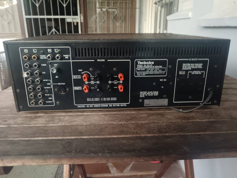 Technics SU-V8 Stereo Integrated Amp