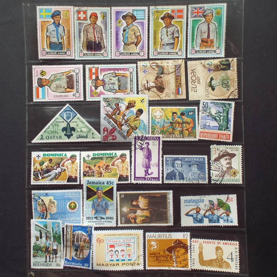 Thematics - Boy Scouts & Girl Guides - 75 stamps + Badge - Mixed World - no duplication