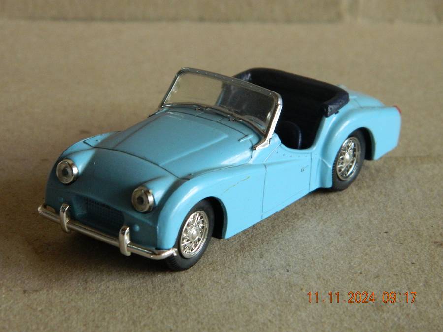 VITESSE  -  243  -  TRIUMPH TR2  1954  OPEN CABRIOLET