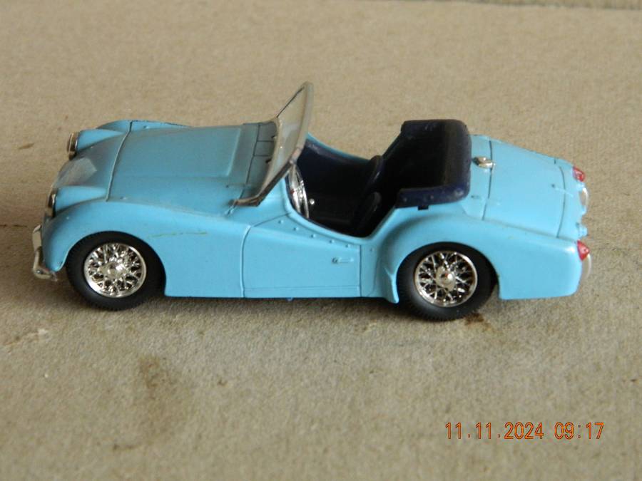 VITESSE  -  243  -  TRIUMPH TR2  1954  OPEN CABRIOLET