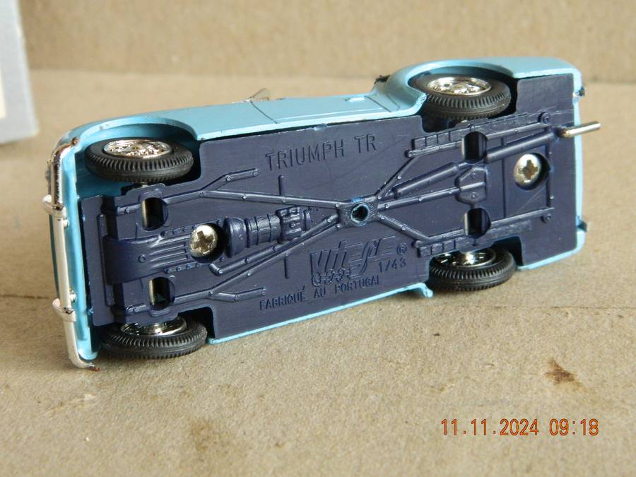 VITESSE  -  243  -  TRIUMPH TR2  1954  OPEN CABRIOLET