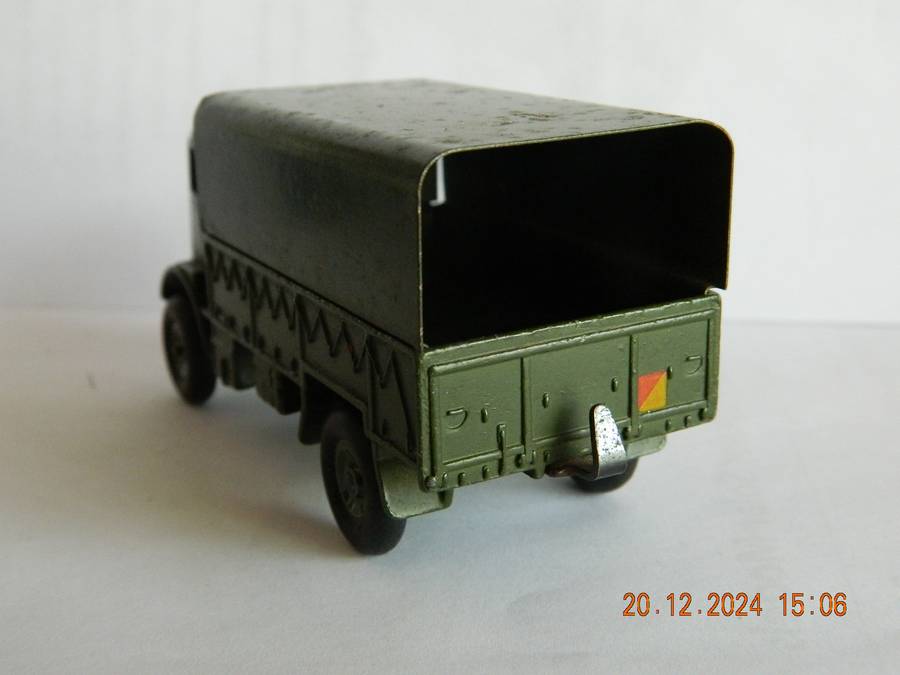 DINKY TOYS  -  623  -  ARMY COVERED WAGON