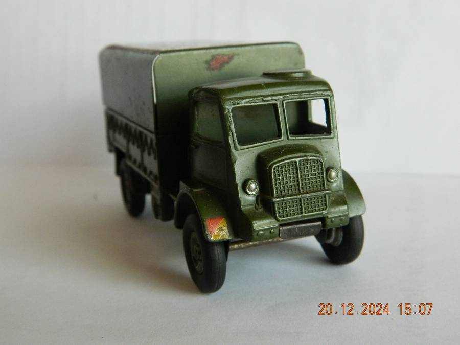 DINKY TOYS  -  623  -  ARMY COVERED WAGON