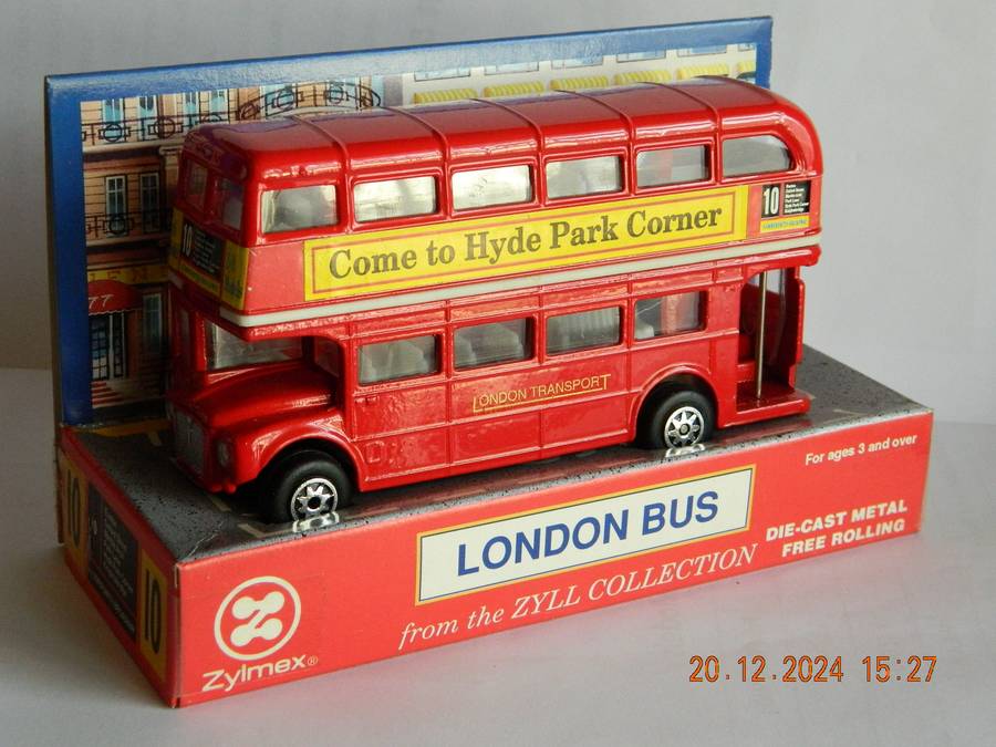ZYLMEX  -  10  -   THE ROUTEMASTER  -  LONDON BUS