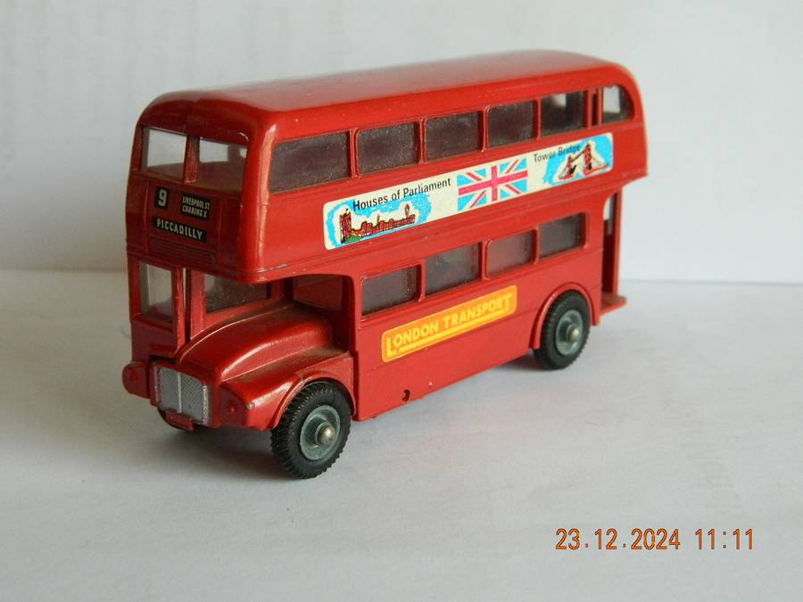 BUDGIE TOYS  -   -  A.E.C  - 'ROUTEMASTER'  -  64 SEATER BUS