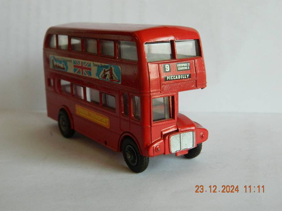 BUDGIE TOYS  -   -  A.E.C  - 'ROUTEMASTER'  -  64 SEATER BUS
