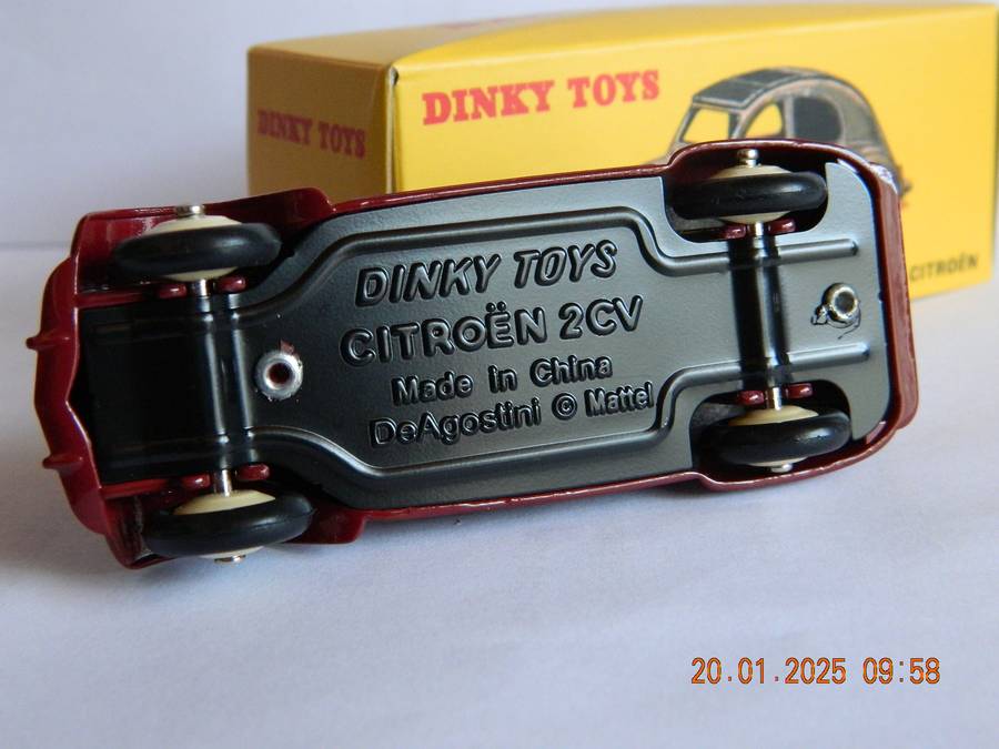 DEAGOSTINI - DINKY TOYS  -  24T  -   2 CV. CITROEN