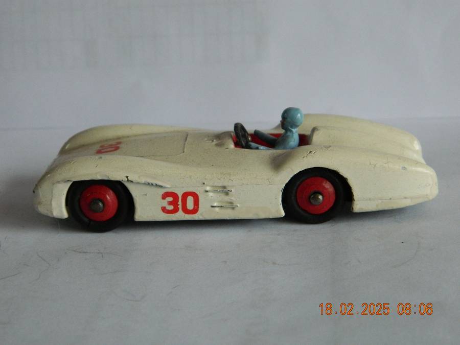 DINKY TOYS  -  237  -  MERCEDES-BENZ RACING CAR