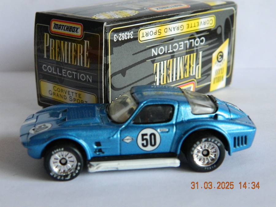 MATCHBOX  -  WORLD CLASS SERIES 3  -   PREMIERE COLLECTION  -  CORVETTE GRAND SPORT
