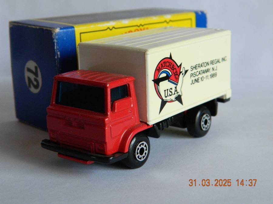 MATCHBOX  -  72  -  DODGE COMMANDO  -  U.S.A. SPECIAL EDITION