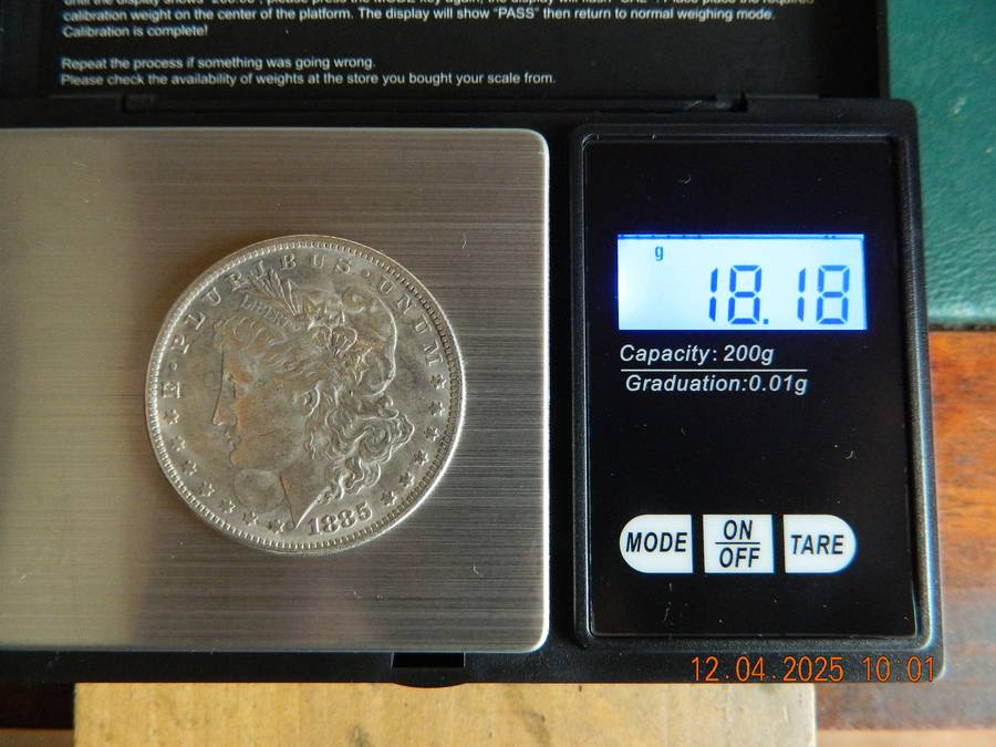 UNITED STATES OF AMERICA  -  1885  -  MORGAN ONE DOLLAR COIN