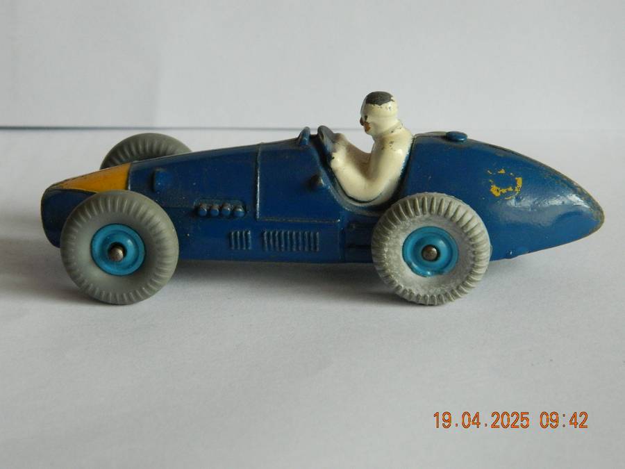 DINKY TOYS  -  234  -  FERRARI RACING CAR