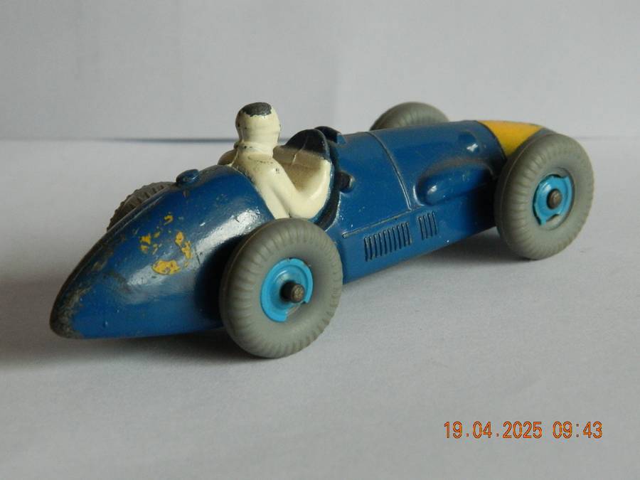 DINKY TOYS  -  234  -  FERRARI RACING CAR