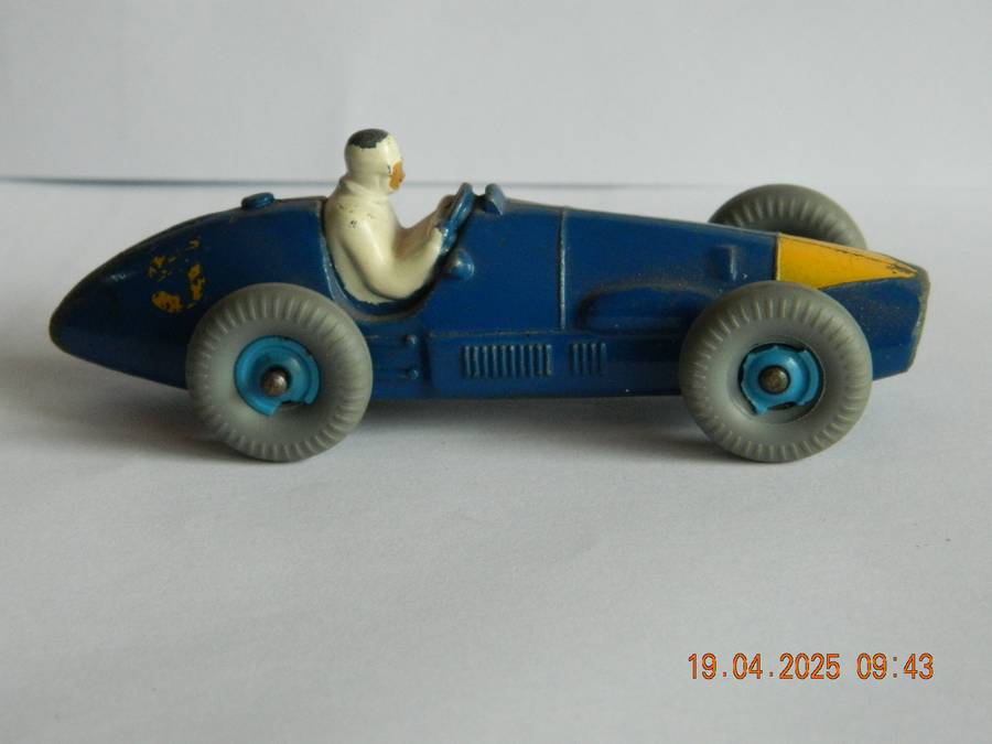 DINKY TOYS  -  234  -  FERRARI RACING CAR